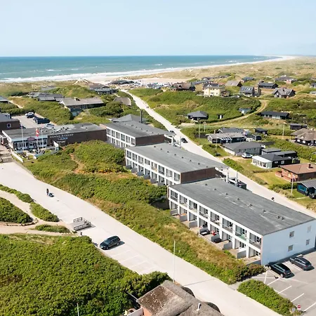 Paen Beliggende Pa 1 Sal Sj3215 Leilighet Henne Strand